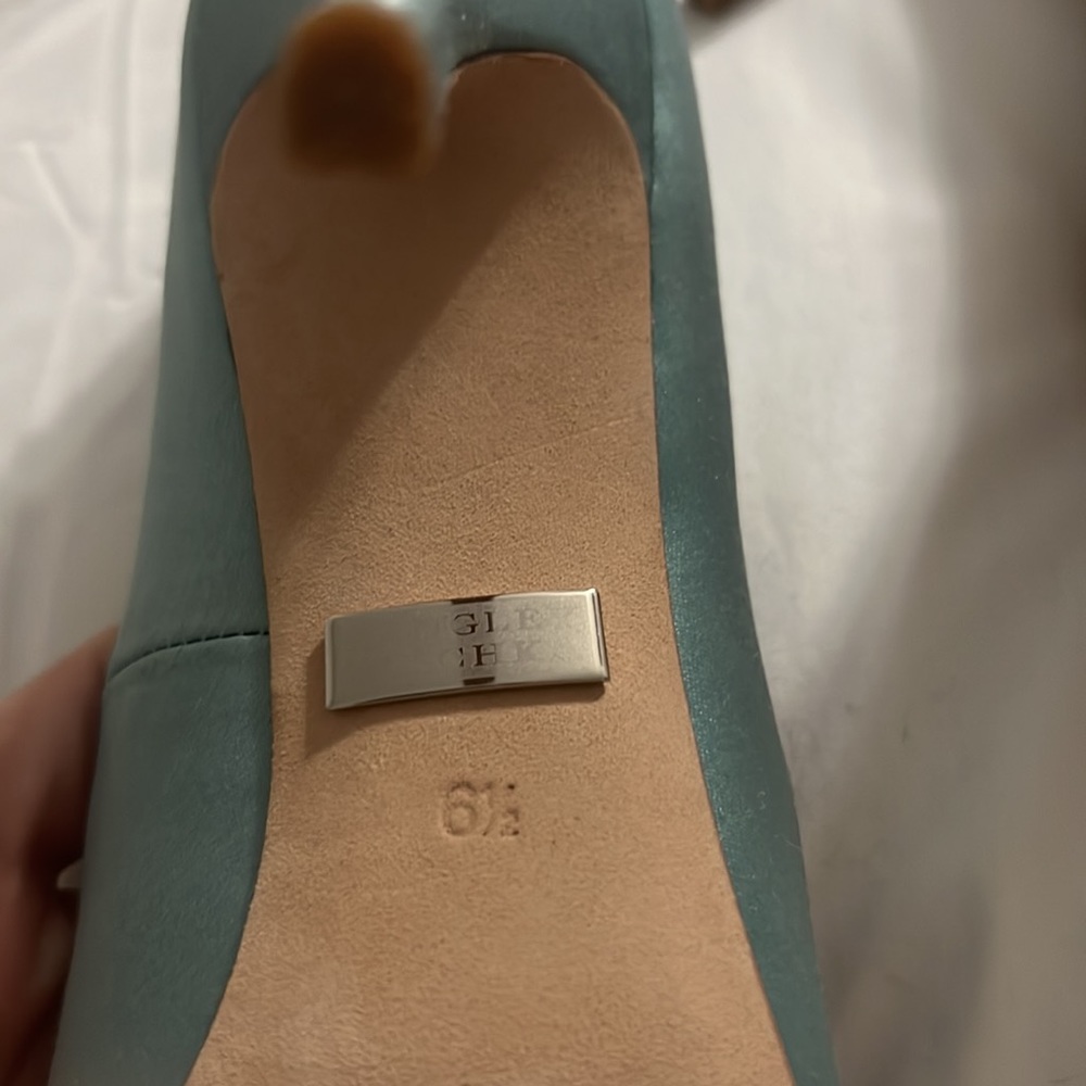 Bm Heels View 6